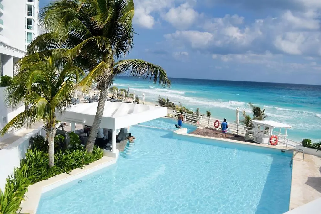 Lovely Studio At The Beach, Stunning Ocean View #1209 Cancun